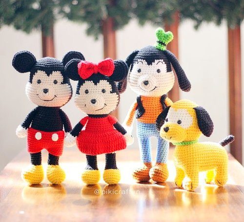 amigurumi MICKEY MOUSE crochet pattern