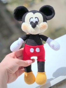 Amigurumi Mickey Mouse Crochet Pattern Roundup! - AmVaBe Crochet