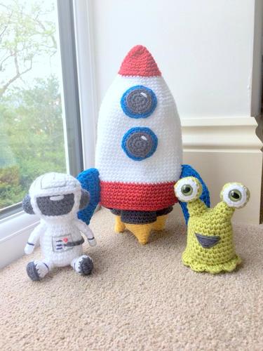 amigurumi SPACE crochet pattern