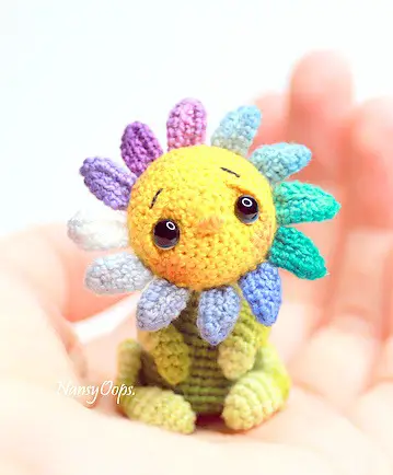 Free Flower Crochet Pattern Roundup! - AmVaBe Crochet