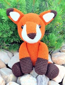 Free Amigurumi Fox Crochet Pattern Roundup! - AmVaBe Crochet