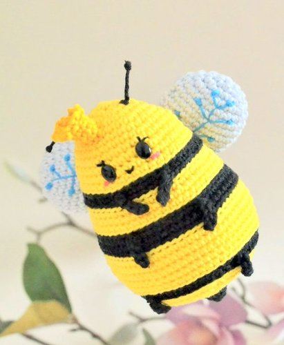 amigurumi BEE crochet pattern