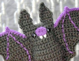 Free Halloween Bat Crochet Pattern Roundup! - AmVaBe Crochet