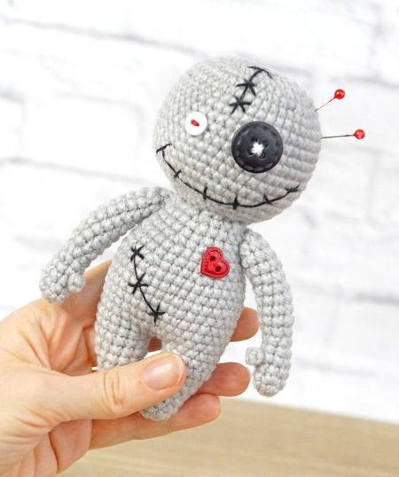 Halloween Voodoo Doll Crochet Pattern