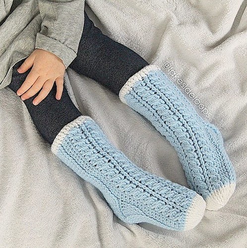 WINTER SOCKS crochet pattern