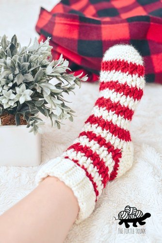 WINTER SOCKS crochet pattern