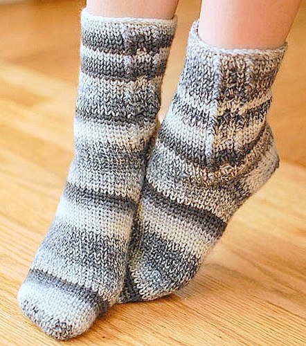 WINTER SOCKS crochet pattern