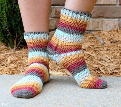 WINTER SOCKS crochet pattern