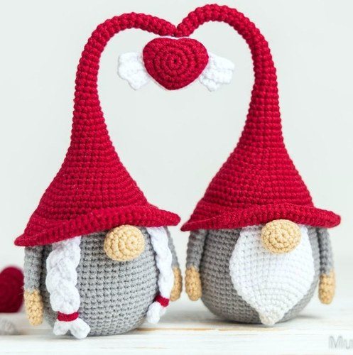 amigurumi VALENTINE crochet pattern