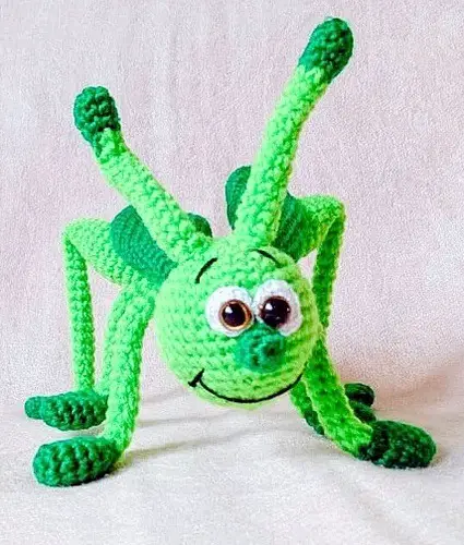 Amigurumi GRASSHOPPER crochet pattern