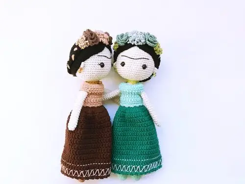 Amigurumi Frida Kahlo Doll Crochet Pattern