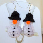 amigurumi snowman christmas earrings crochet pattern